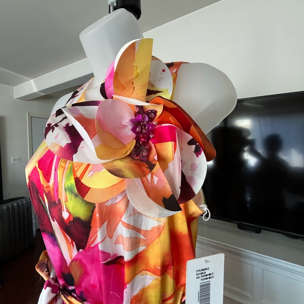 Floral Multicolor Dress with Statement Flower